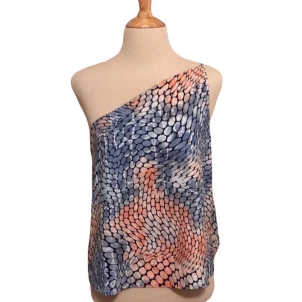 Tyche Morgan Claire One Shoulder Top | Medium